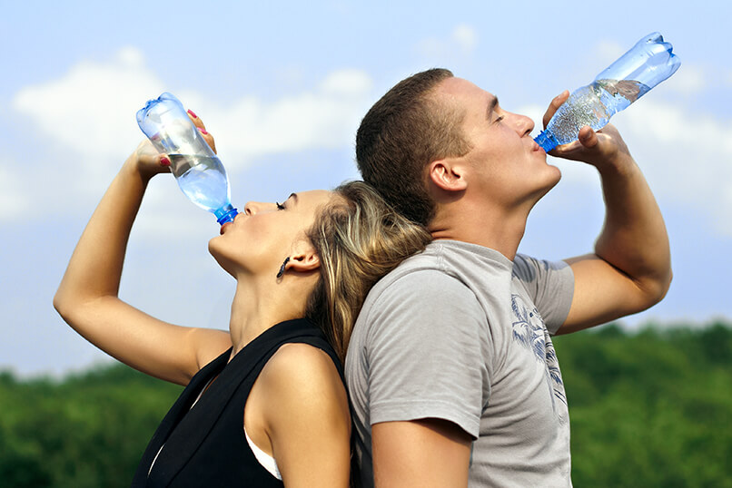 ‘2 liter water per dag’: feit of fabel?