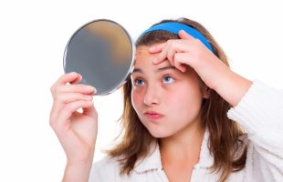 Jeugdpuistjes en wat je er tegen kunt doen