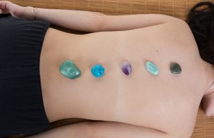 Ervaar de helende kracht van edelstenen