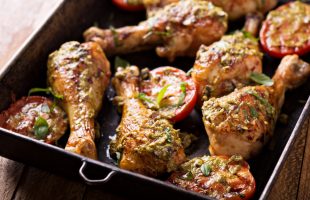 Kip Panzanella met croutons