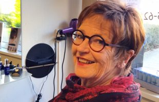 ‘Ik was zó toe aan een nieuw haarwerk!’