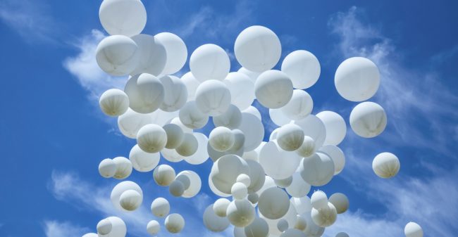 99 witte ballonnen