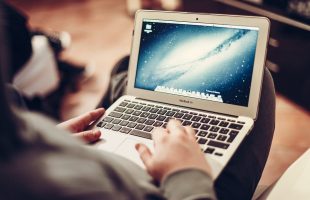 Besparen op internet, tv en bellen? Dat doe je met deze tips!
