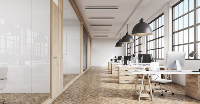 Praktische oplossingen voor lichte en open ruimtes met glazen wanden